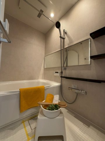 クレール久米川の玄関