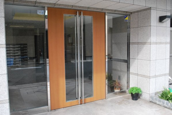 ヴェルト墨田ノースのエントランス