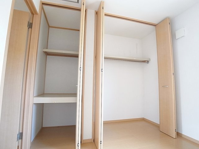 木戸様タウンハウスの収納|大容量のクローゼット