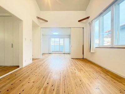 【居間・リビング】 | 箕面市瀬川4丁目貸家