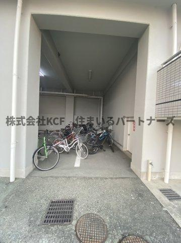 ICセンタービルの駐車場|駐車スペースもあります
