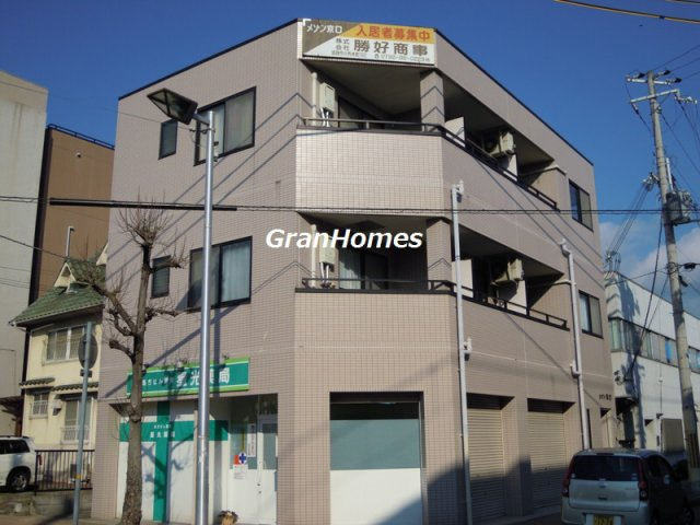 メゾン京口の外観