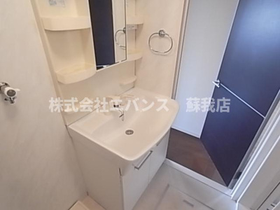 【独立洗面台】 | リヴェール星久喜 | 独立洗面化粧台付き