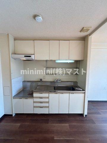 日生ロイヤル高津のキッチン