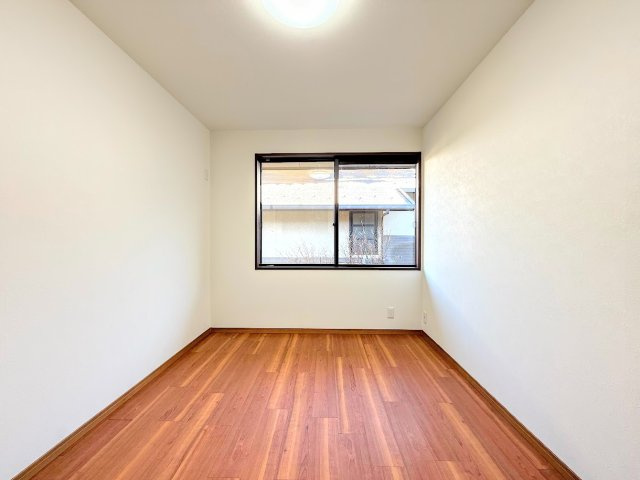 南区永田台　中古戸建ての洋室|◆土・日・祝日は、当社スタッフによる現地案内会を実施しております。もちろん平日のご案内も可能です。お気軽にご相談ください！！
