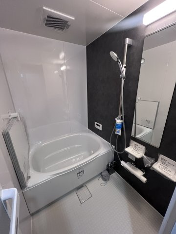 ファミールハイツ八尾　B棟の浴室