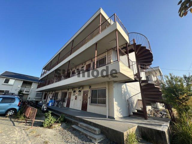 森田マンションＢ棟の外観