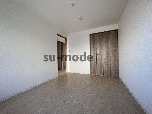 森田マンションＢ棟の寝室