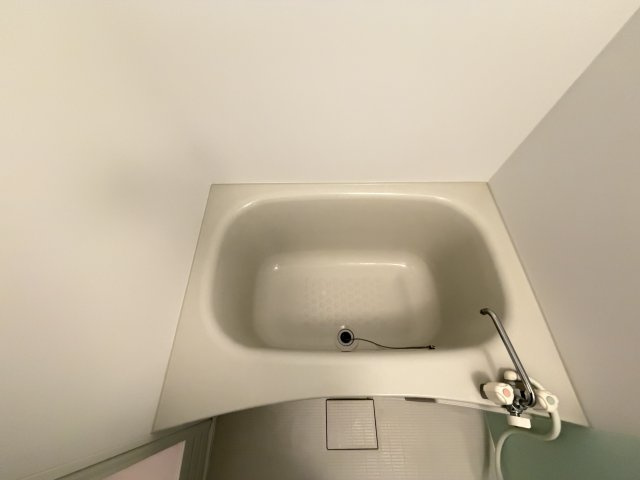 森川マンションの浴室