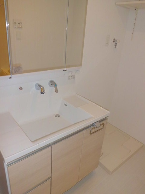 SERENA　MARUNOUCHIの洗面所