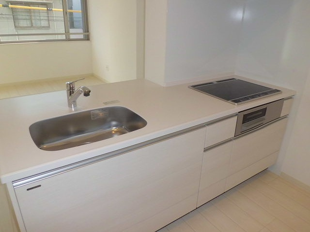 SERENA　MARUNOUCHIのキッチン