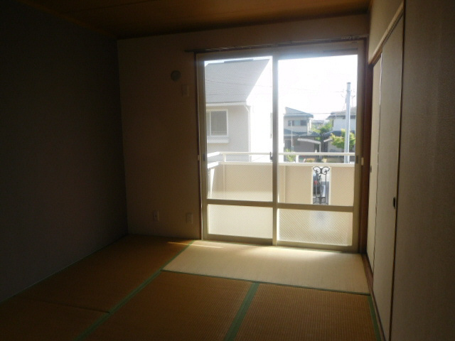 ガーデンハウスB棟の子供部屋