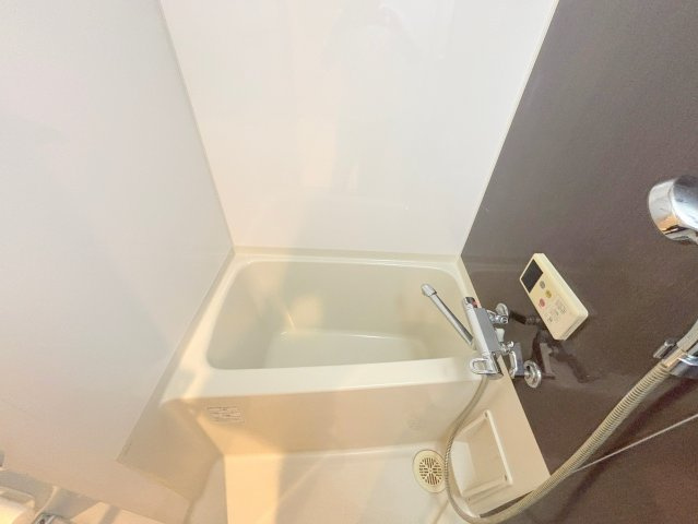 セレッソコート新大阪の浴室