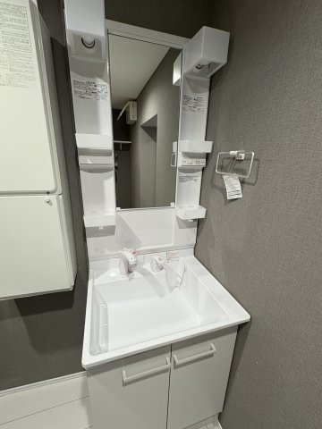 【独立洗面台】