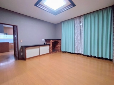 【洋室】 | 紀三井寺平屋