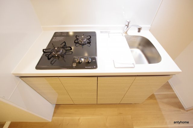 エステムコート心斎橋セントラル　仲介手数料無料のキッチン