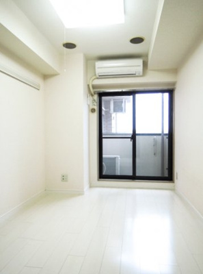 【洋室】 | 日神パレステージ中村橋 | 清潔感のある白を基調にしたお部屋