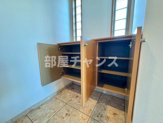 メゾン・ド・オーキッドの収納