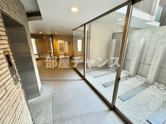 メゾン・ド・オーキッドのロビー