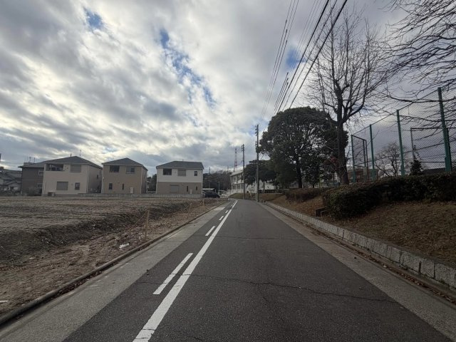 【建築条件なし売地】名古屋市港区春田野2丁目　4号地の周辺