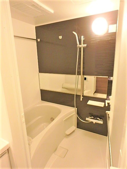 ＨＹ’ｓ　上野松が谷の浴室