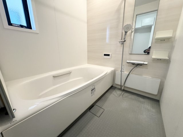ポーラス施工の駅すぐ6分の築浅で新生活♪久喜市栗橋北の浴室|きれいなお風呂です