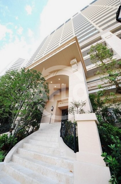 なんばセントラルプラザリバーガーデン