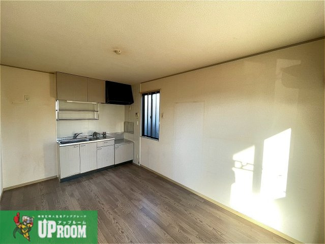 ハイツすみれの居間・リビング