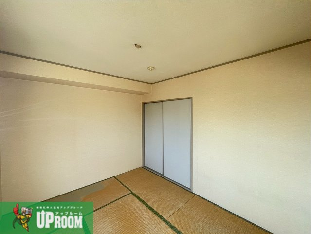 ハイツすみれの和室