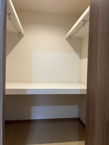 横川2丁目貸戸建ての収納