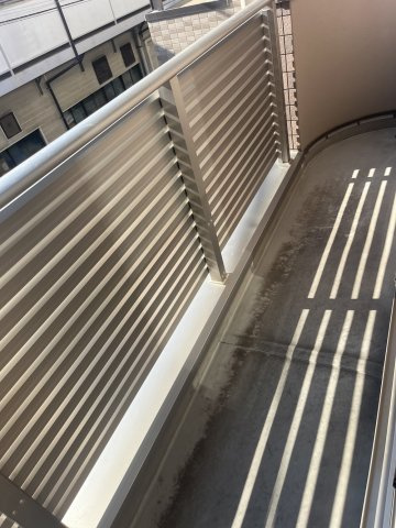 横川2丁目貸戸建てのバルコニー