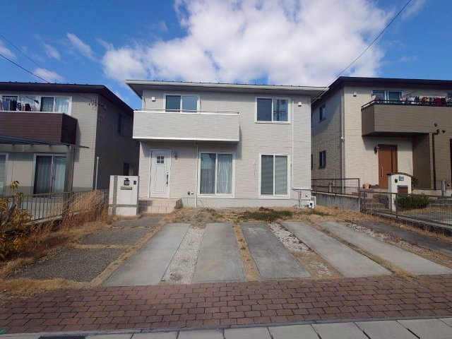 豊田市西中山町貸家の外観