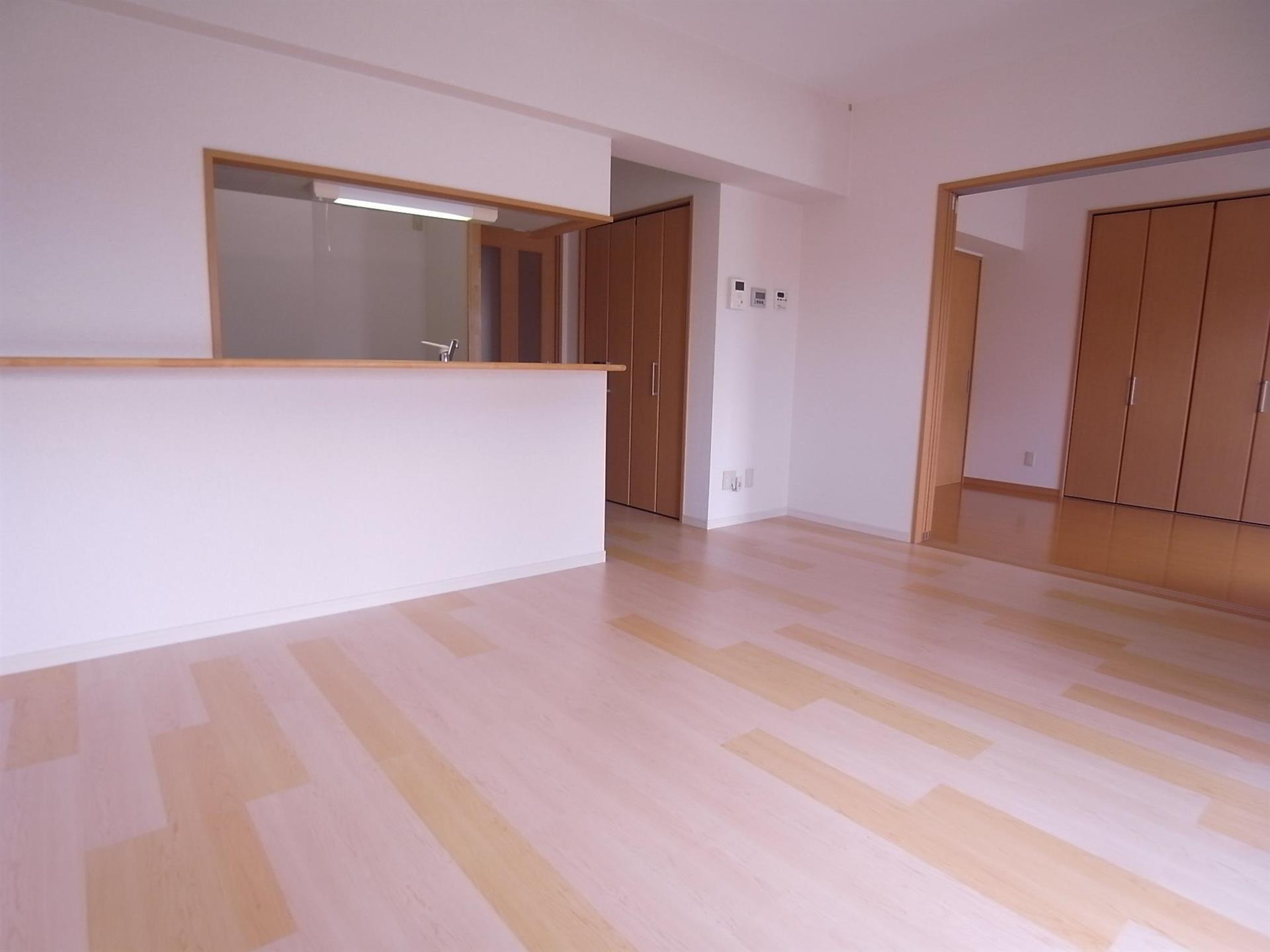 サンシャトー和賀の居間・リビング|使いやすい居間です