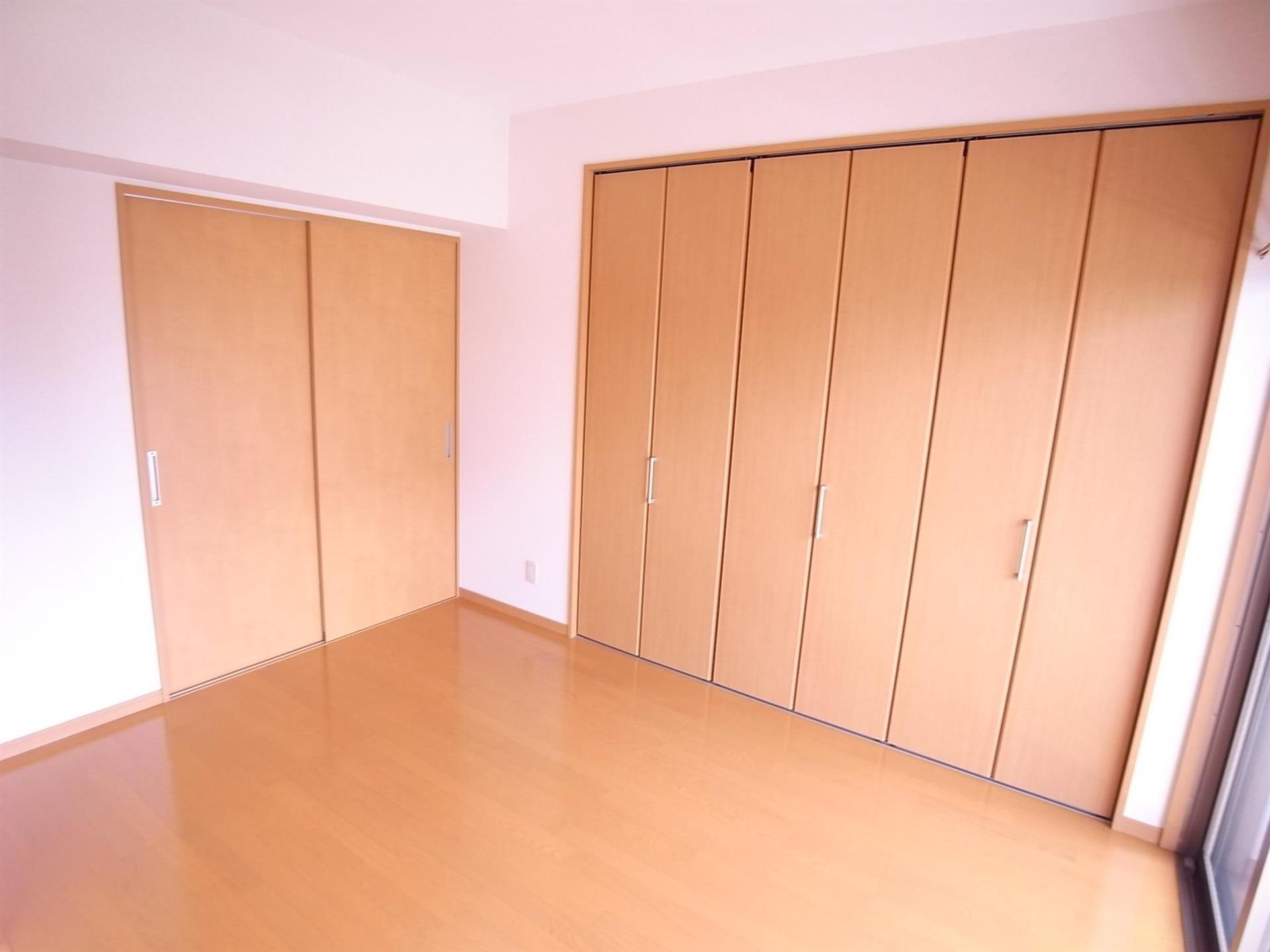 サンシャトー和賀の収納|こまごまとしたものを収納できそうですね