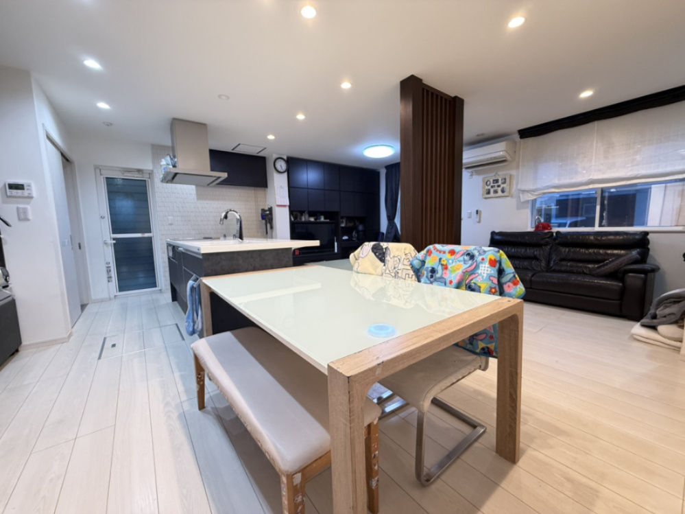 伊川谷町有瀬戸建の内装