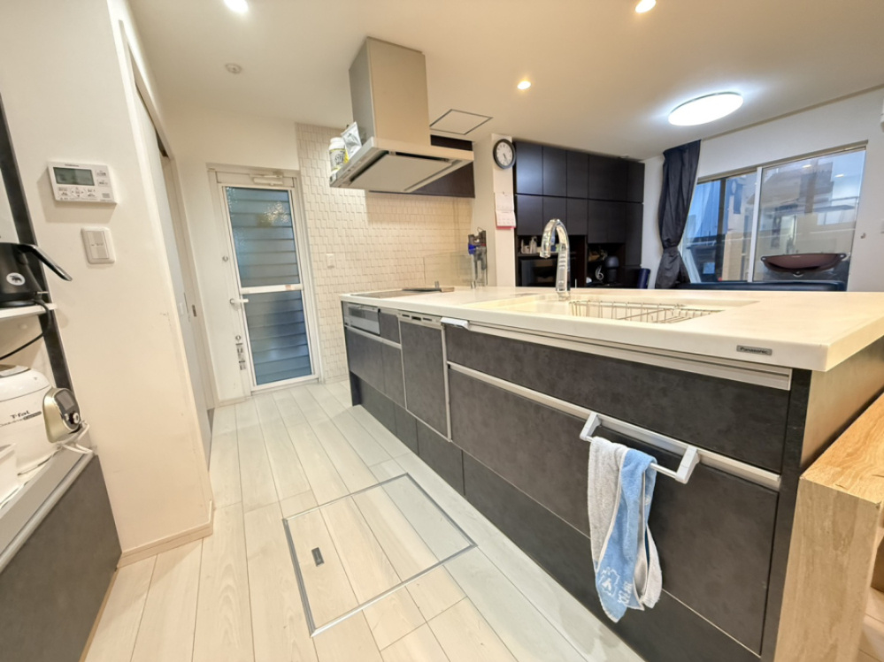 伊川谷町有瀬戸建のキッチン