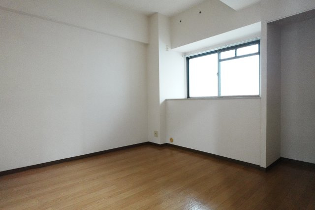 【寝室】 | シャトークレール