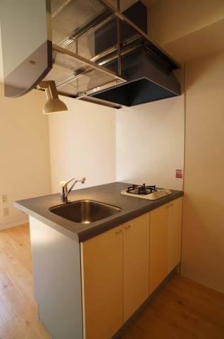 ハイツエバグリーンⅡのキッチン|1口ガスコンロのシステムキッチン♪