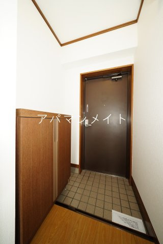 【玄関】 | 坂本ビル | シューズボックスあります