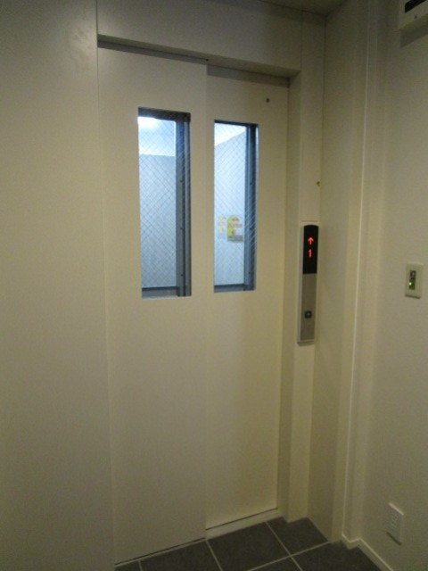 長倉屋メゾンのその他共用部分|エレベーター