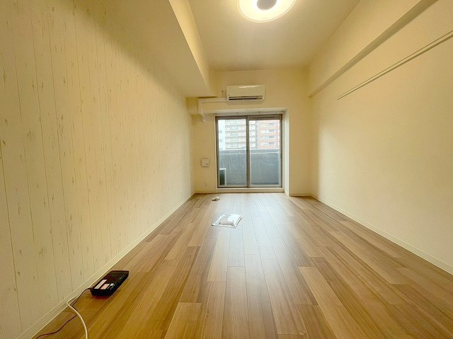 PHOENIX新大阪の居間・リビング