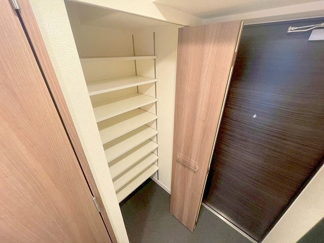 PHOENIX新大阪の収納