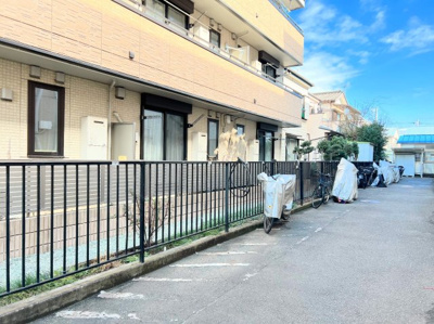 【駐輪場】 | オークハイツ大倉山 | ◆土・日・祝日は、当社スタッフによる現地案内会を実施しております。もちろん平日のご案内も可能です。お気軽にご相談ください！！