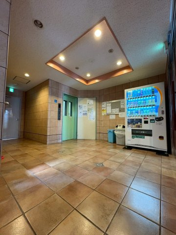 ドミール桜川のロビー