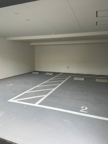 グランカーサ江戸川橋の駐車場