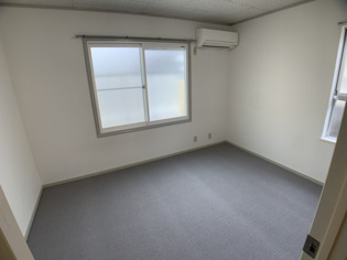 ２面採光の明るいお部屋です☆