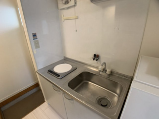 1口IHコンロで火を使わず、料理初心者の方にもおすすめです！
