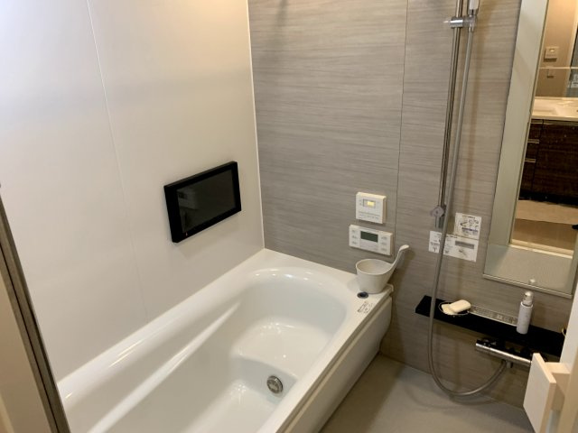 ザ・パークハウス大手前タワーレジデンス　中大江小学校区の浴室|ザ・パークハウス大手前タワーレジデンス　浴室