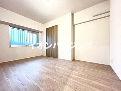 【洋室】 | 吹田芙蓉ハイツ | コンパクトで使いやすい洋室です