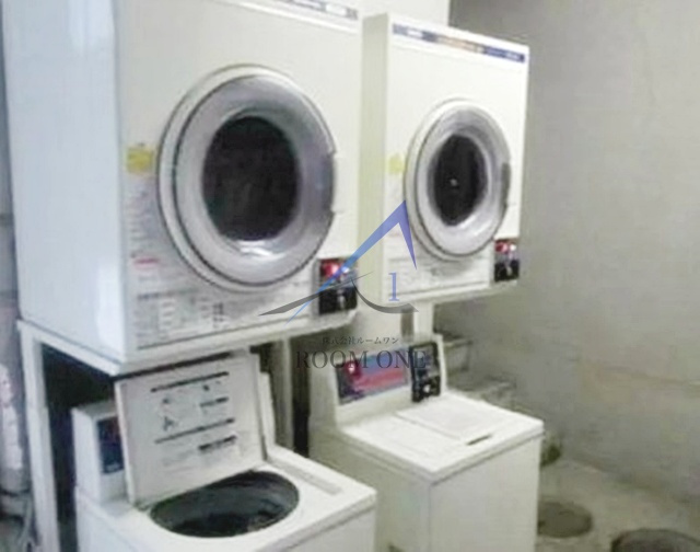 東京ロイヤルプラザ